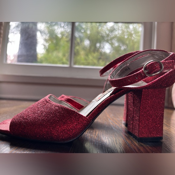 Sparkly Block Heels - Picture 4 of 10